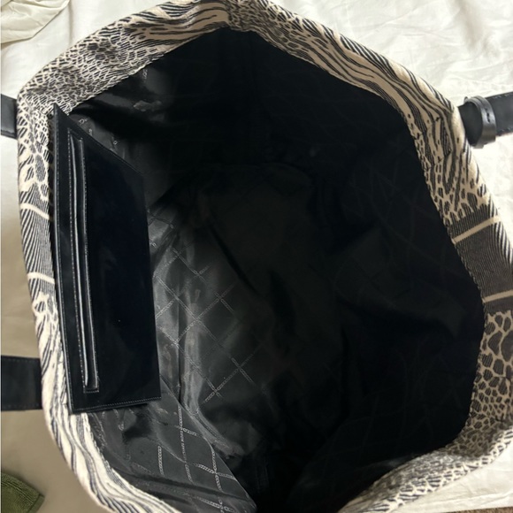 Michael Kors tote - Picture 5 of 6